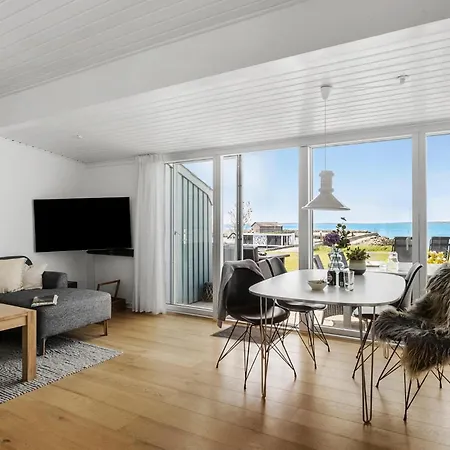 Holiday home Lovely In With House Sea View